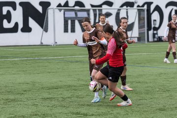 Bild 73 - wBJ FC St. Pauli - Walddoerfer SV : Ergebnis: 3:4